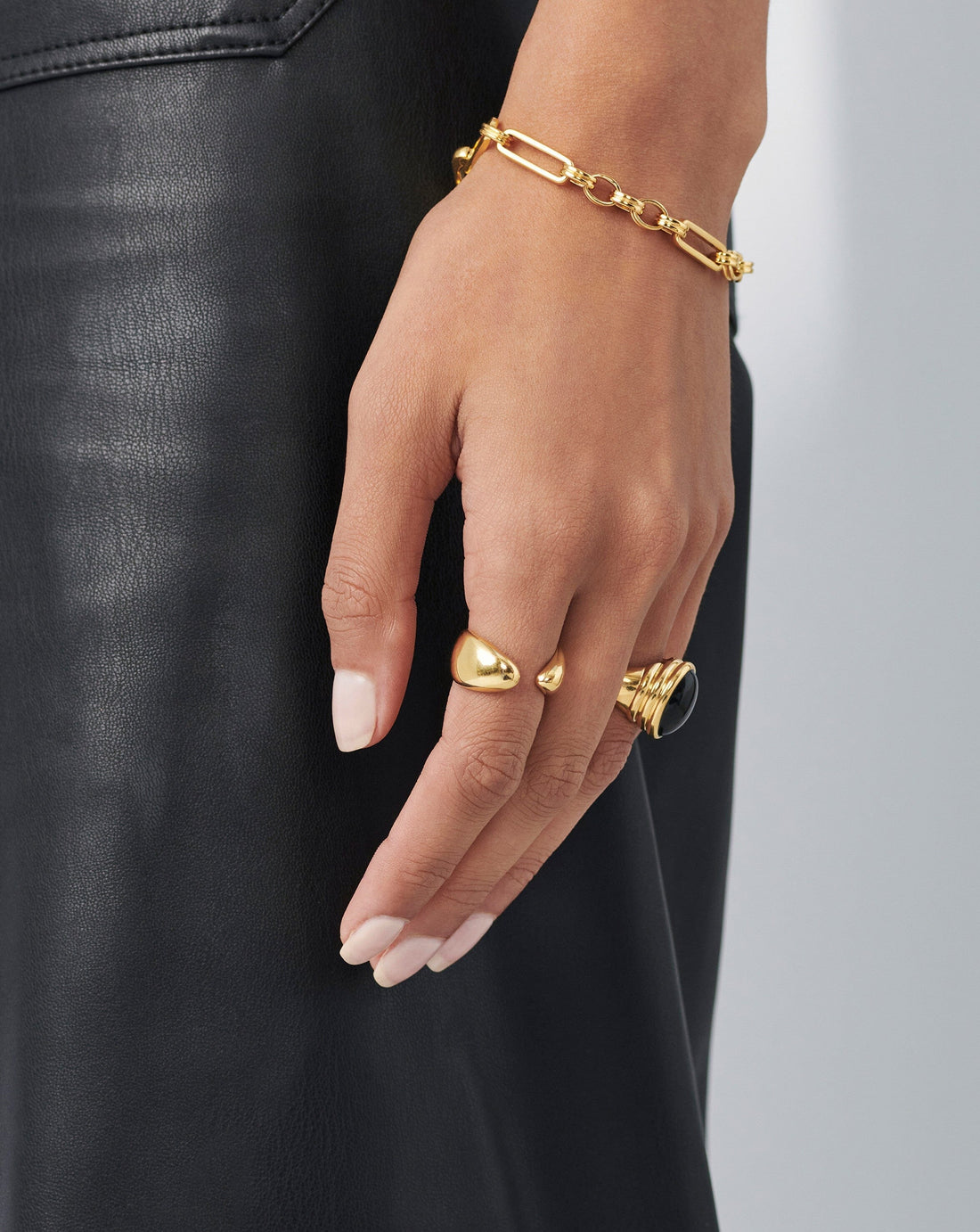 SCULPTURAL OPEN STACKING RING | 18ct Gold Plated