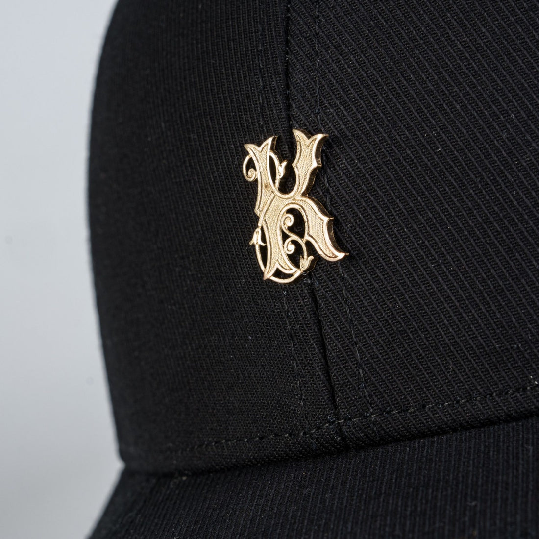 Kelly metal inlay baseball cap